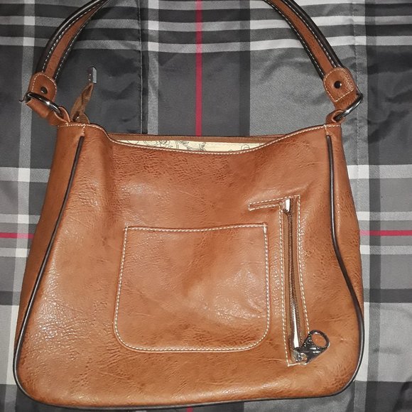 Closing Closet!!! Final Sale Montana West Concealed Carry Purse - Picture 2 of 10
